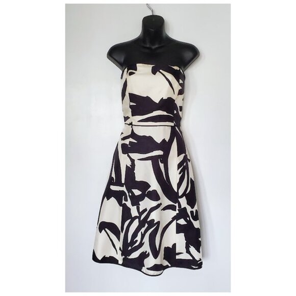 Ann Taylor Silk Strapless Fit & Flare Knee-Length Abstract Print Dress Size 6 - Picture 2 of 11